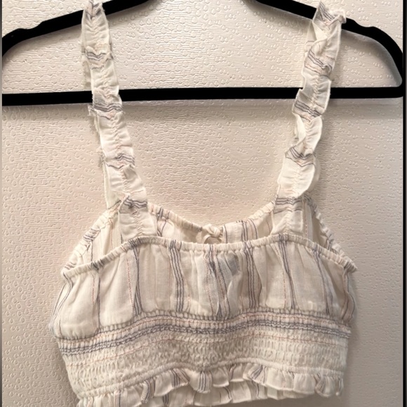 TOBI WHITE STRIPE SMOCKED CROP TOP Sz S - Picture 4 of 4